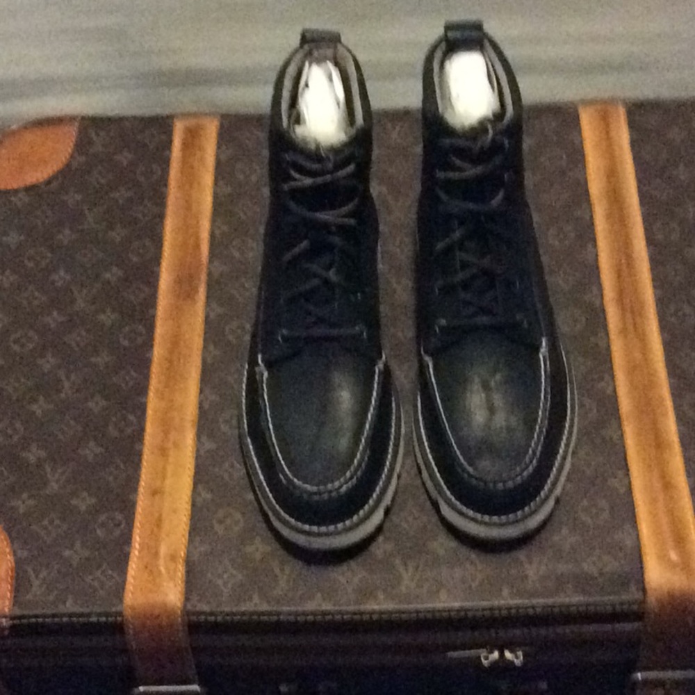Sperry Top-Sider Boots. Black Limited Edition New!